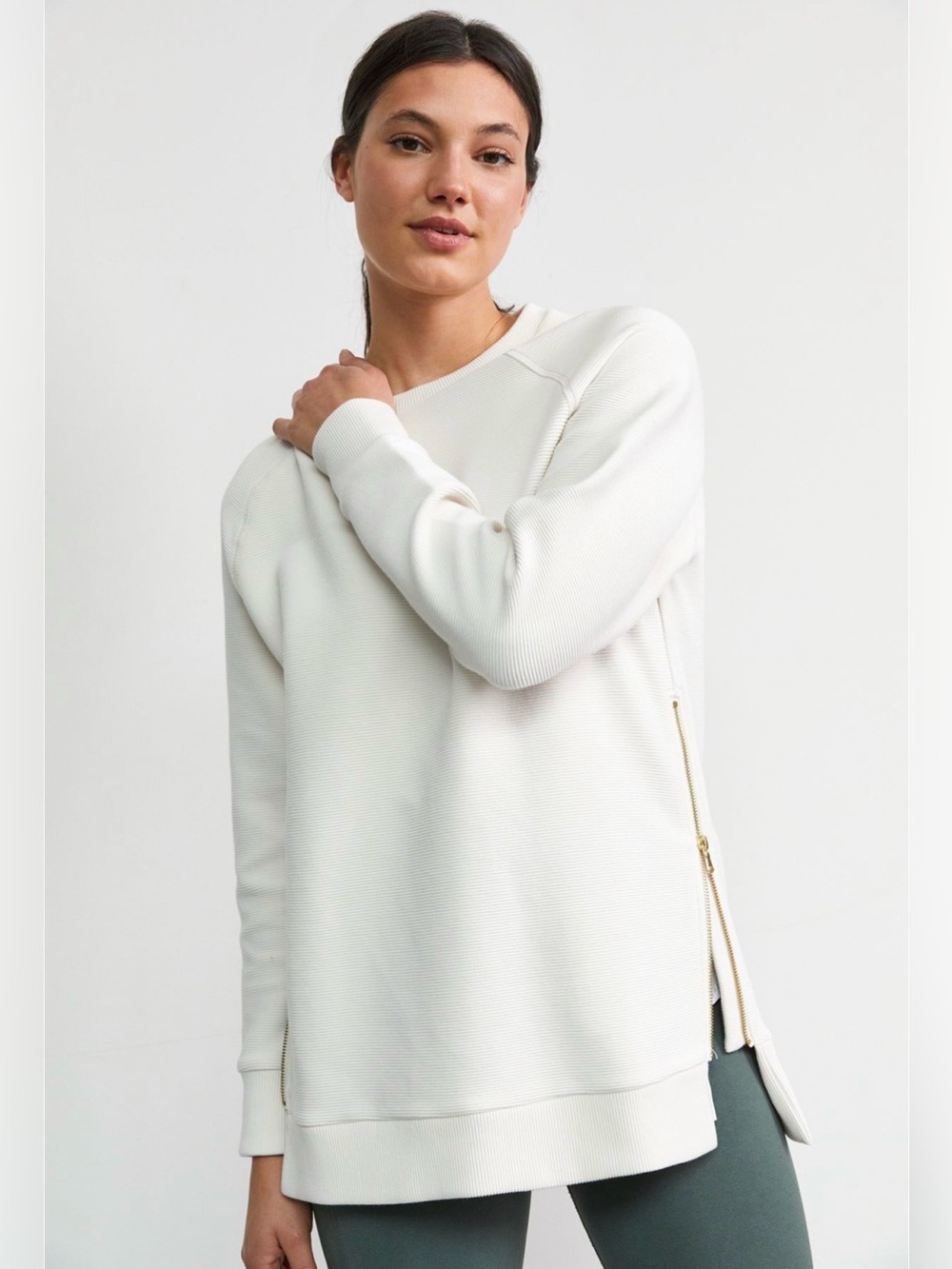 Varley Manning Cream Eggnog Side-Zip Crew Neck Sweater Sweatshirt